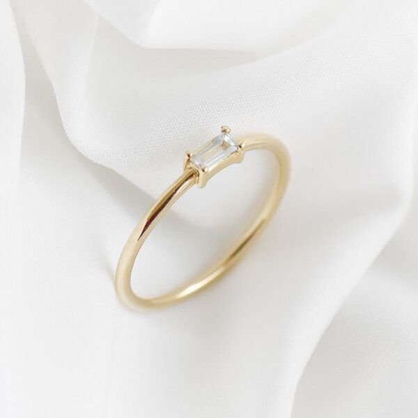 Thumbnail - Eppi Minimalistischer Ring mit Aquamarin Koos