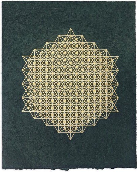 Thumbnail - Veskor Cassiopeia STERN TETRAEDER 512 Heilige Geometrie Linoldruck | 40 x 50 cm | Gold auf Smaragdgrün