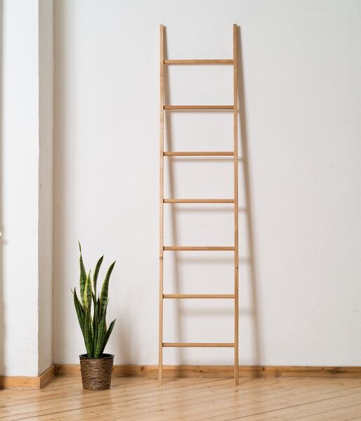 kleiderleiter_de Kleiderleiter lang 212 cm für hohe Räume und Galerie- oder Loftwohnungen, (Eiche, Buche, Nussbaum oder ...