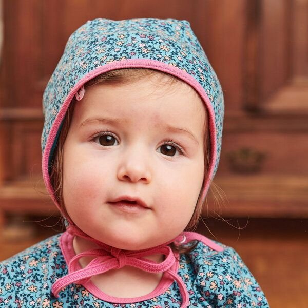 Cheeky Apple Wendbares Bio-Ohrenhäubchen "Missy Flower|Nicki Pagoda Blue"