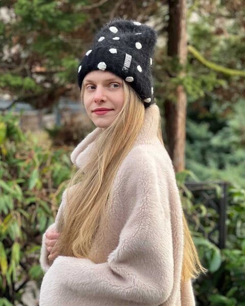 PANAPUFA Gepunktete Mütze aus Mohair und Alpaka