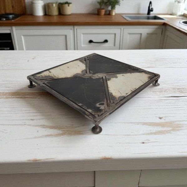 Moogoo Creative Africa Untersetzer "Mosaïque" by "Petit Pascal" | Upcycling von alten Ölfässern | Fair & nachhaltig