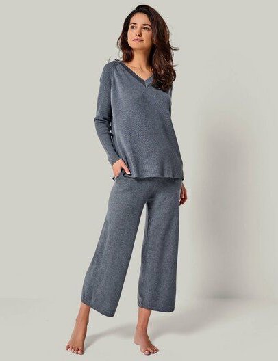 Thumbnail - YOU LOOK PERFECT Merino Loungewear Set „Strickpullover Dorina & Strickhose Dana"