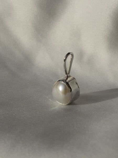 ST'ATOUR CLOUDY – Perlanhänger aus recyceltem Silber oder Gold