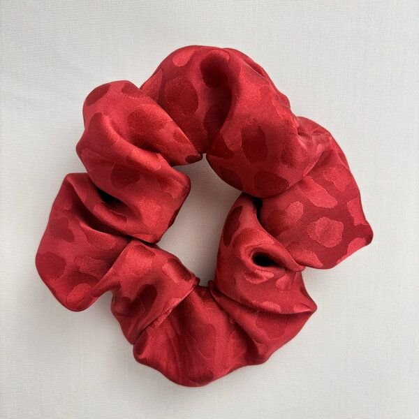 NOE Scrunchie aus nachhaltiger Seide