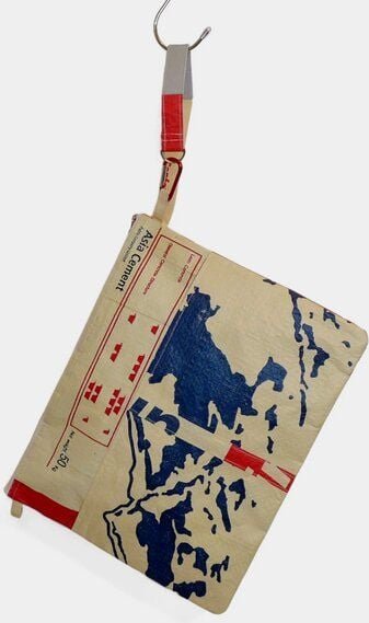 Thumbnail - REFISHED fair fashion Täschchen 'BAG-IN-BAG' (XL) - upcycelte Zementsäcke