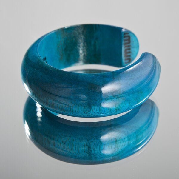 umiwi Mangoholzarmreifen "Nuu"