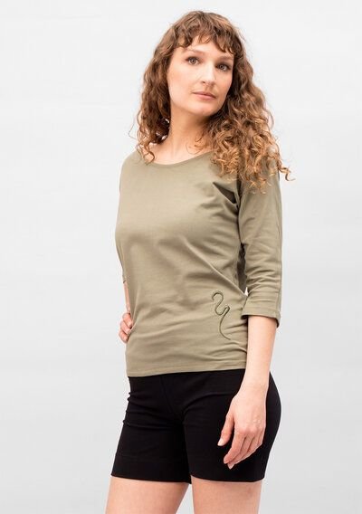 Breath of Fire Siri Yogashirt