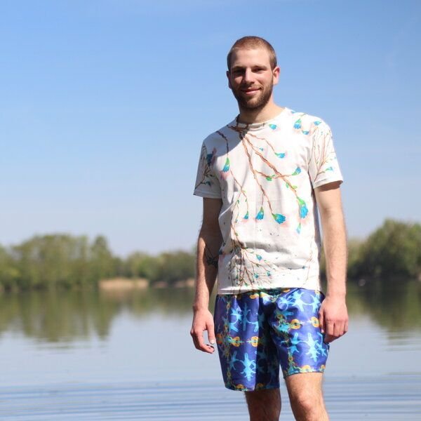 Sophia Schneider-Esleben T-Shirt Hanami - Unisex T-Shirt aus Bio-Baumwolle