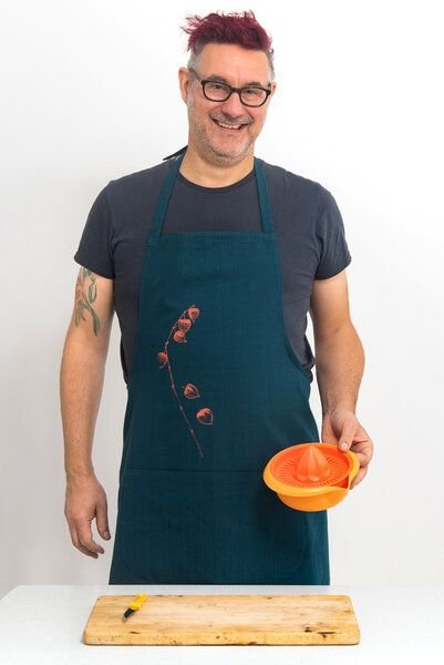 Hirschkind Bio-Kochschürze "Physalis" handgewebt petrol Fair-Trade