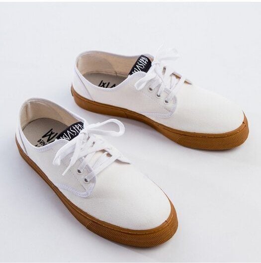 WASTED SHOES Sneaker Schnürschuh "Stubby" weiß mit brauner Sohle