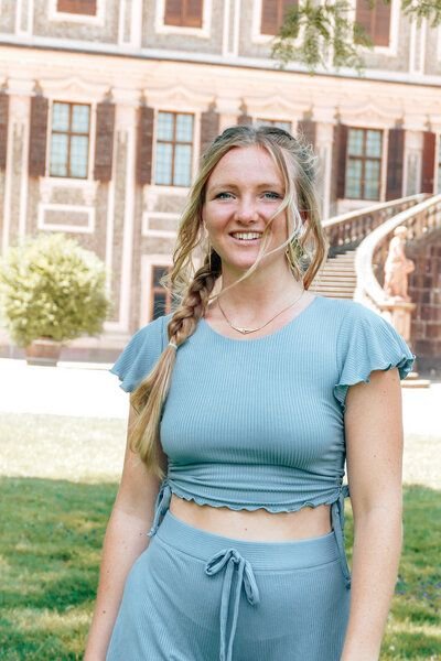 Vivien Joy Farrah Crop T-shirt mit Schmetterlingsärmel