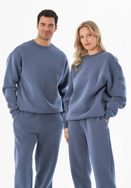 ORGANICATION SAYLORR | Essentials Travel Unisex Sweatshirt aus Bio-Baumwolle und recyceltem Polyester