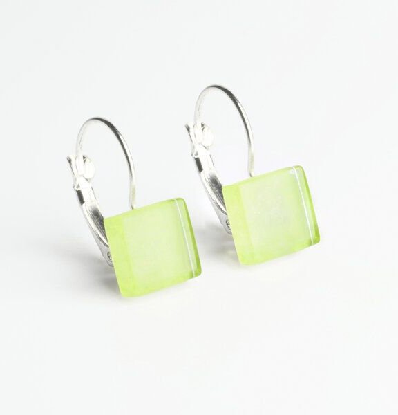 ALEXASCHA Geometrische Ohrringe hängend aus Glas | PUREFORM