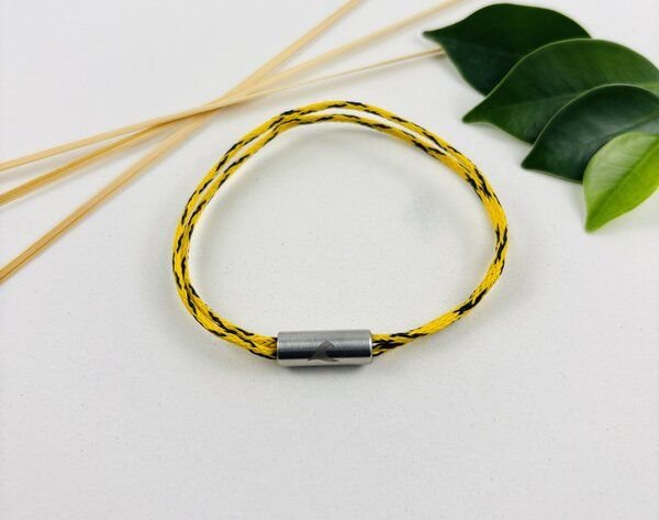 Purewater Upcycling-Geisternetzarmband mit gravierter Welle (Unisex)