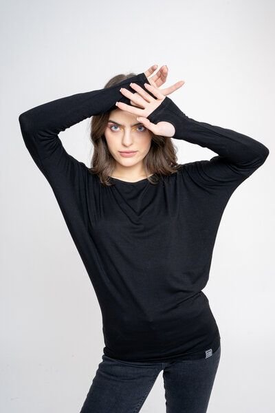 KOKOworld Bluse Be My Valentine – Viskose EcoVero – Enganliegende Passform – mit langen Ärmeln – mit Daumenloch abgeschl...