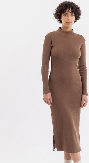 Rotholz Mock Neck Kleid aus Rippenstrick