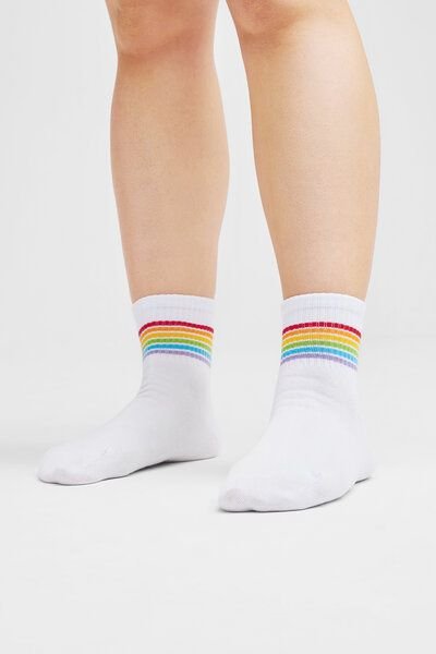 Natural Vibes Rainbow Sneaker Socken | Bio GOTS-zertifiziert | Bunte Socken | Herren Damen Socken