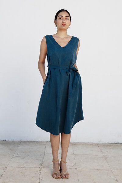 Studio Hertzberg MIDIKLEID "LAU-RAA" AUS TENCEL