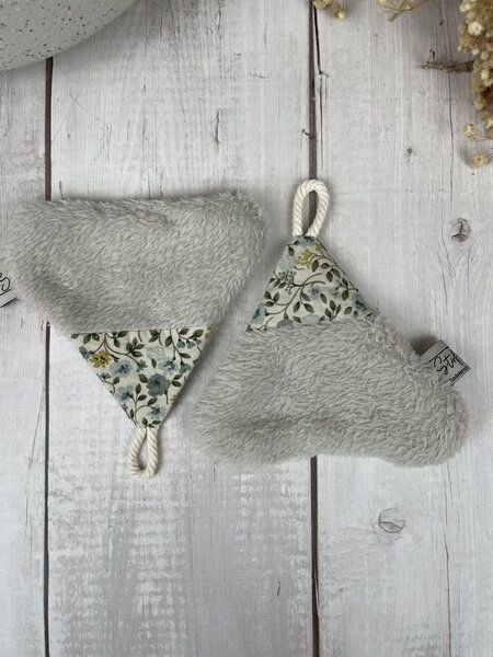 Stoffretter Pure Water Reinigungspads - Upcycling Abschminkpads ohne Make Up Entferner!