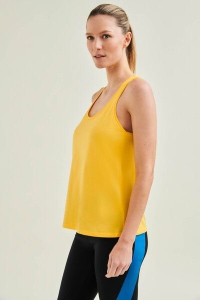 Wellicious Racer Tank