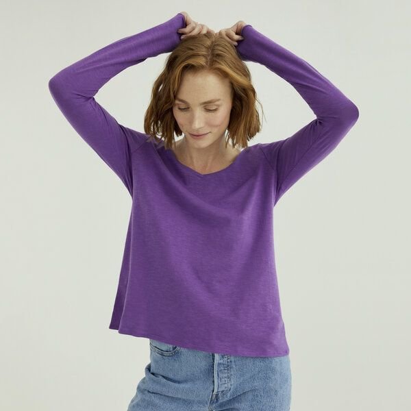 Thumbnail - d'Els Esterella Damen V-Neck Langarm T-Shirt aus Flame Bio Baumwolle