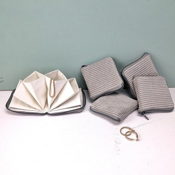 Bridge&Tunnel Schmucketui Cord