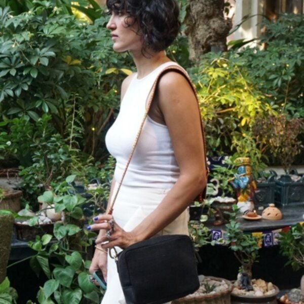 URBAN MEDLEY Crossbody Box bag Magic