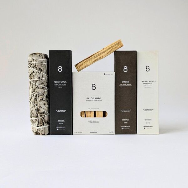 noneedformore Stillness: Räucherstäbchen Set Sandelholz Wald Duft Hinoki Pflaumenblüte Palo Santo Weißer Salbei