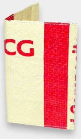 REFISHED fair fashion Reisepasshülle 'WANDERLUST' - upcycelte Zementsäcke