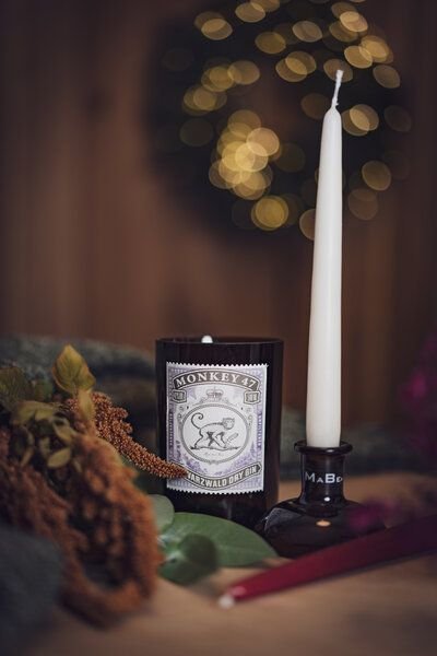 MaBe Set Kerzenständer & Vase - handgefertigtes Upcycling aus der Ginflasche mit dem Affen