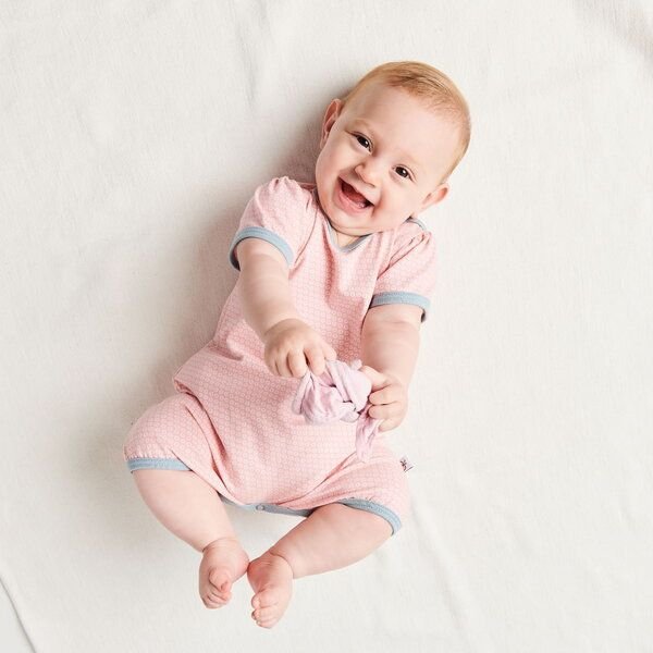 Cheeky Apple Kurzarm-Spieler "Kuller Peach Rose" aus Bio-Baumwolle