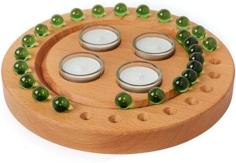 klotzaufklotz Adventskalender und Adventskranz mit Teelichtern