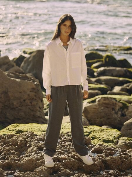 WOTE Kurze Hemdbluse aus Organic Cotton