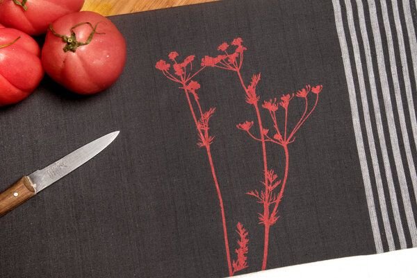 Hirschkind Bio- & Fair-Trade-Geschirrtuch 'Wiesenkerbel' grau-weiß