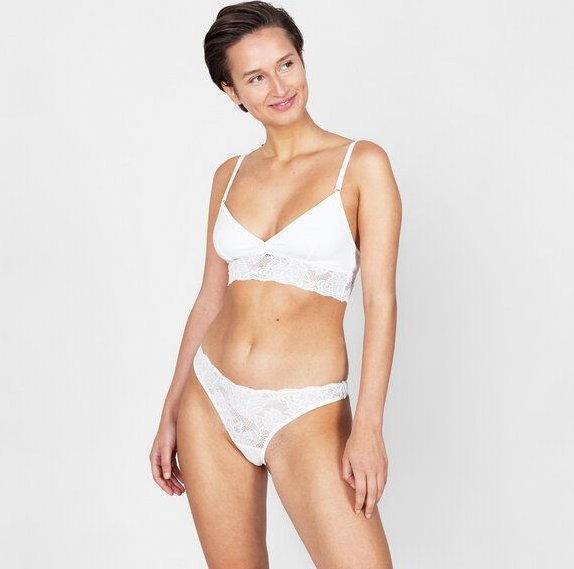 erlich textil Amelie bügelloser BH mit Spitze aus recyceltem Polyamid, made in Europe