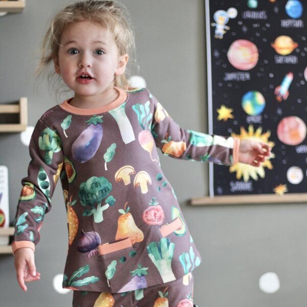 Curious Stories Kleid für Kinder aus Bio-Baumwolle "Veggi"