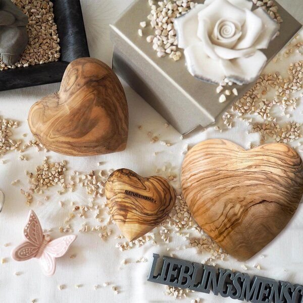 NATUREHOME Deko-Herzchen Handschmeichler Olivenholz Set 5 + 7 + 10 cm