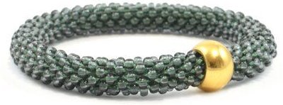 Sakiba Armband Connected