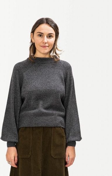 Matona Vielseitiger Pullover mit Raglanärmeln für Frauen / Raglan Sweater