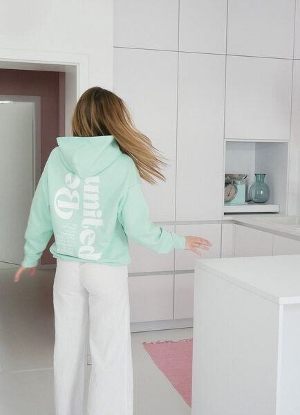 SPARKLES OF LIGHT Hoodie | BE UNITED