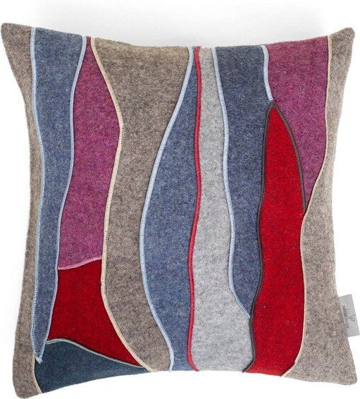 nahtur-design Dekokissen "zero-waste" aus kuscheliger Schurwolle | Unikate