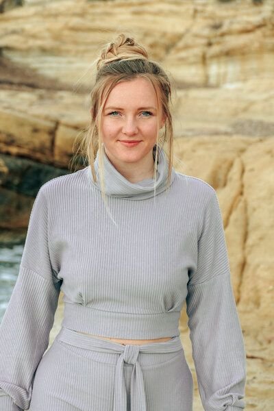 Vivien Joy Kurzer Rollkragenpullover - Aila Crop Pulli