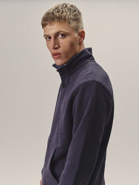 WOTE Stehkragen Sweatshirt aus Bio-Baumwolle