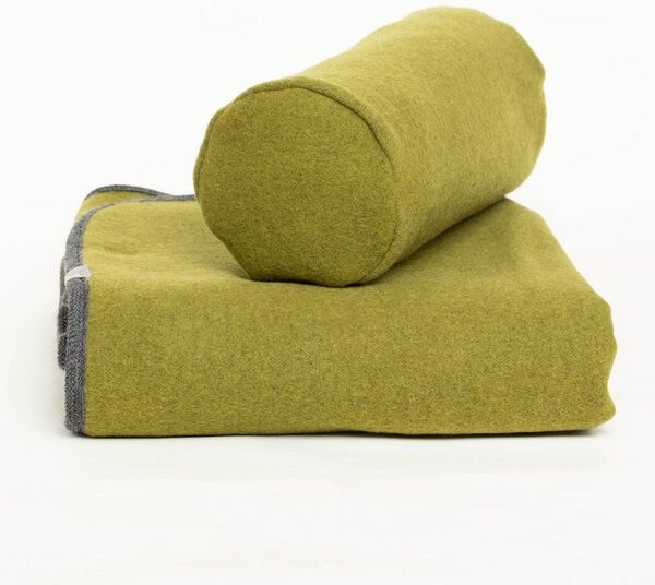 nahtur-design Nackenrolle und warme Lodendecke im Set | Kuschelset