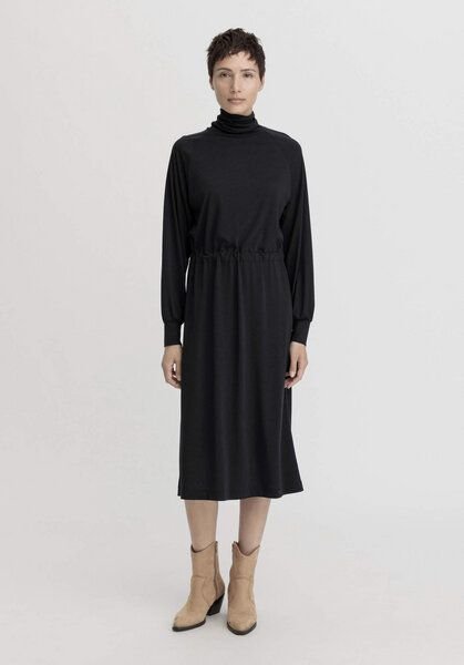 hessnatur Jersey Kleid Midi Relaxed aus TENCEL Lyocell mit Bio-Baumwolle
