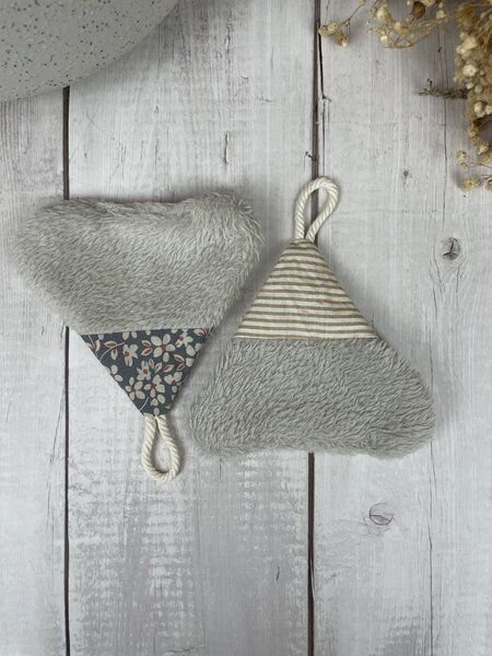 Stoffretter Pure Water Reinigungspads - Upcycling Abschminkpads ohne Make Up Entferner!