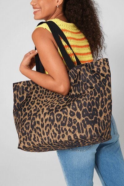 BagBase Umhängetasche Leopard Print Carryall Bag Schulterriemen Wasserabweisendes Gewebe Shopper Einkaufstasche