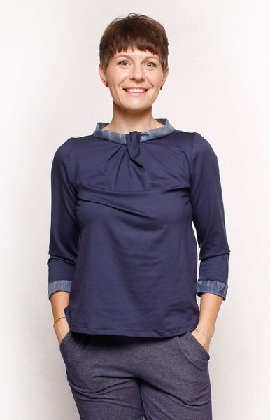 Peaces.bio - handbedruckte Biomode Elegante Bluse Woodland