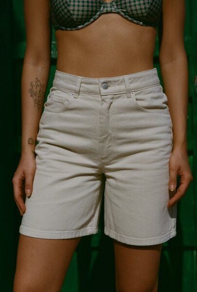 Nénés Shorts Adèle